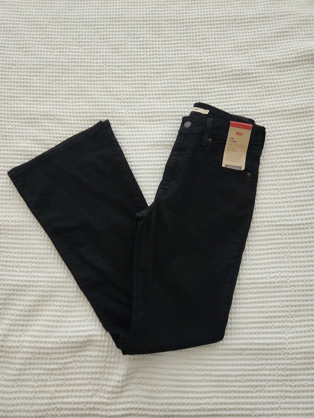 ✨️NWT LEVIS 726 flare Black Jeans 29x32